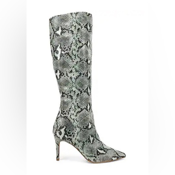 Steve Madden Kinga Boot - Picture 1 of 4